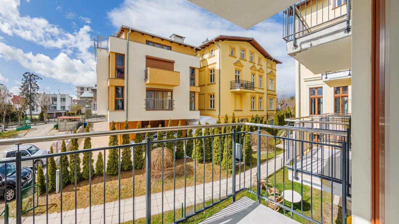 Apartamenty Sun & Snow Miedzyzdroje Promenada Exteriör bild